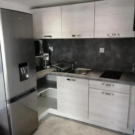 בית נופש Ferme Marine T2 *